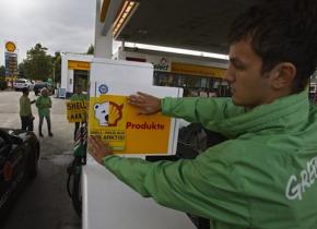 GAT: Ehrenamtliche in Leimen protestieren an Shell-Tankstelle