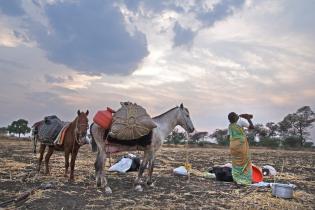 Migrierende Familie in Maharashtra