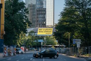 Greenpeace Protest at Deutsche Bank in Frankfurt