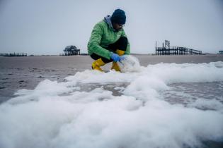 Sampling and Analysing Sea Foam for PFAS in St Peter-Ording