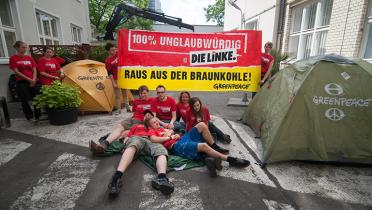 Anti-Kohlecamp im Hof der Linken