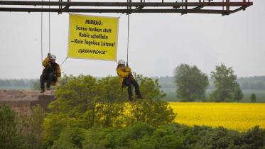 Aktion in Leipzig gegen Einrichtung des MIBRAG Braunkohletagebau Luetzen, Mai 2010