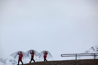 Greenpeace-Arktisexpedition: Wissenschaftler schützen Vorrichtungen zum Messen der Ozeanversauerung