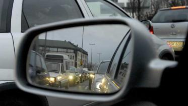 Im Stau: Verkehr auf der Stadtautobahn in München im Februar 2007