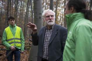 Martin Kaiser von Greenpeace (rechts) und Leiter des Göttinger Stadtwaldes Martin Levin