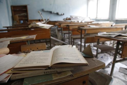 Innenräume einer Schule in der Stadt Pripyat - eine Geisterstadt, die vor 25 Jahren nach der Nuklearkatastrophe im Kernkraftwerk Tschernobyl verlassen wurde.