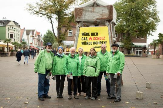 Drill Tower Protest against Gas Projects in Leer