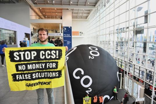 Protest at CCS trade fair in Hamburg