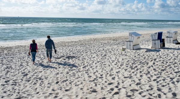 Menschen am Strand auf Sylt