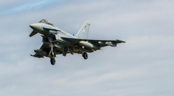 Deutscher Eurofighter Typhoon auf dem Fliegerhorst Nörvenich während des Manövers SNAP 2020.