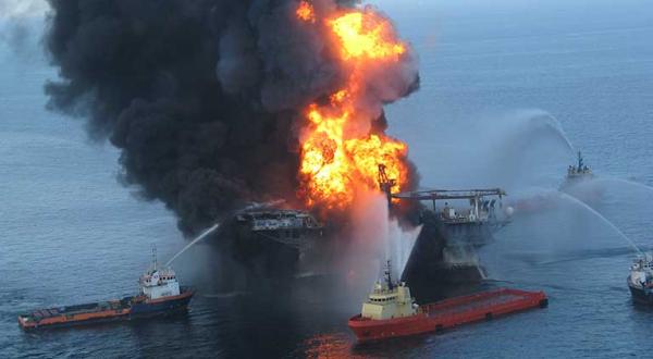 Feuer auf der Deepwater Horizon.