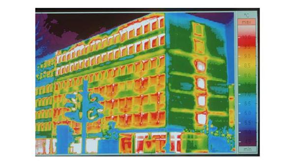 Thermographie Tour 2000. Straßenverkehrsamt Dortmund, März 2000