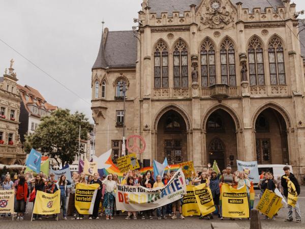 "Strengthening Democracy" – Appeal by Greenpeace Youth in Erfurt